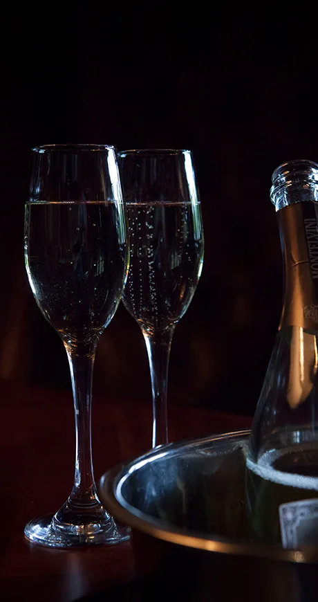 Great prosecco and fizz near Prestbury, Macclesfield and Alderley Edge